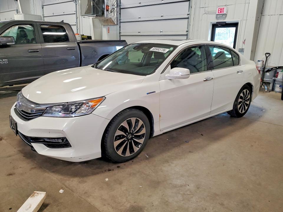 HONDA ACCORD 2017 with VIN JHMCR6F59HC002086 - Photo from auction