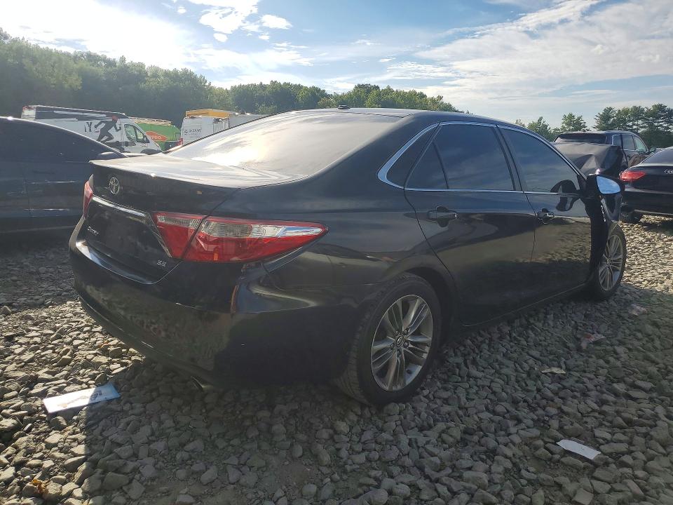 Снимка 3 от търг – 2016 TOYOTA CAMRY с VIN 4T1BF1FK5GU124575