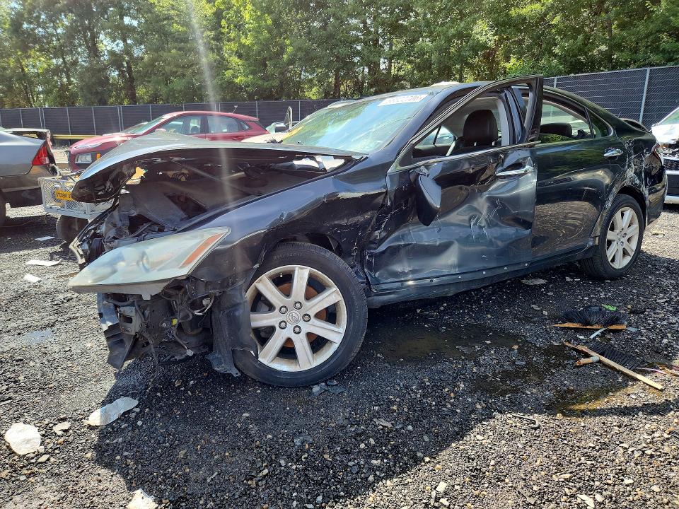 LEXUS ES 2007 with VIN JTHBJ46G372119840 - Photo from auction