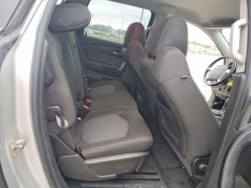 Photo 11 from auction – 2017 CHEVROLET TRAVERSE with VIN 1GNKRGKD1HJ281214
