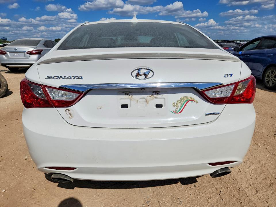 Photo 6 from auction – 2011 HYUNDAI SONATA with VIN 5NPEC4AB5BH267919
