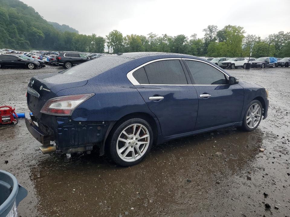 Photo 3 from auction – 2012 NISSAN MAXIMA with VIN 1N4AA5AP7CC856642