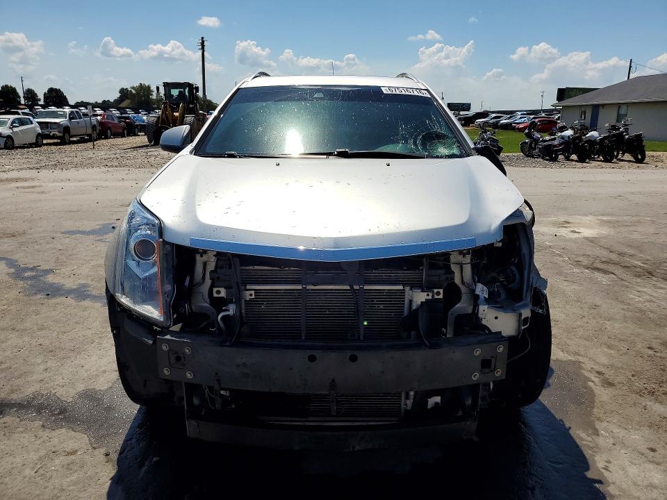 Photo 5 from auction – 2013 CADILLAC SRX with VIN 3GYFNDE38DS618682