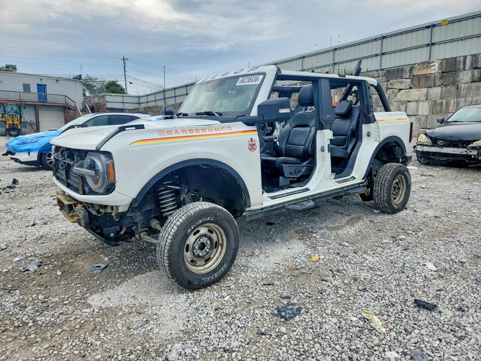 FORD BRONCO 2021 с VIN 1FMEE5DP8MLA95001 - Снимка от търг