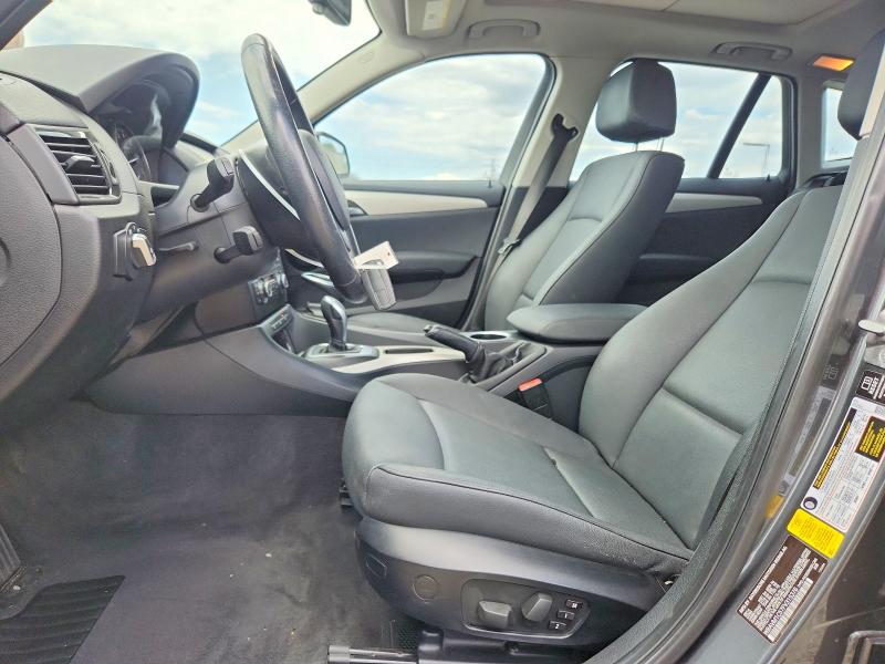 Photo 7 from auction – 2015 BMW X1 with VIN WBAVM1C57FV315376