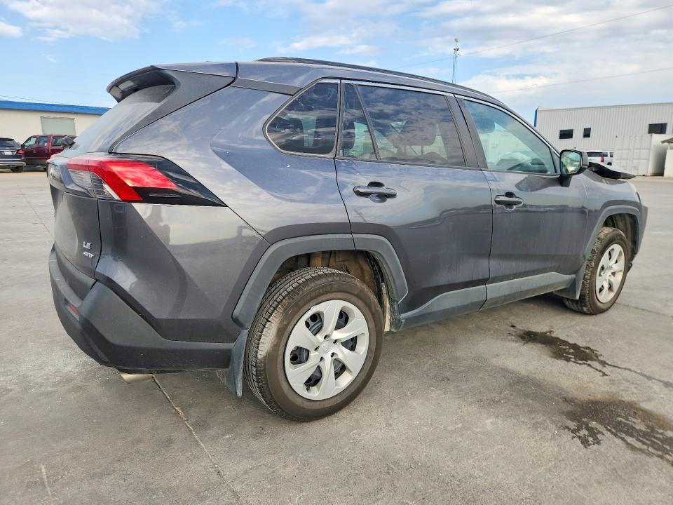 Photo 3 from auction – 2020 TOYOTA RAV4 with VIN 2T3F1RFV2LC113335