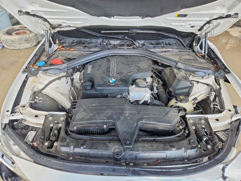Photo 11 from auction – 2018 BMW 320 with VIN WBA8E1G57JNU91714