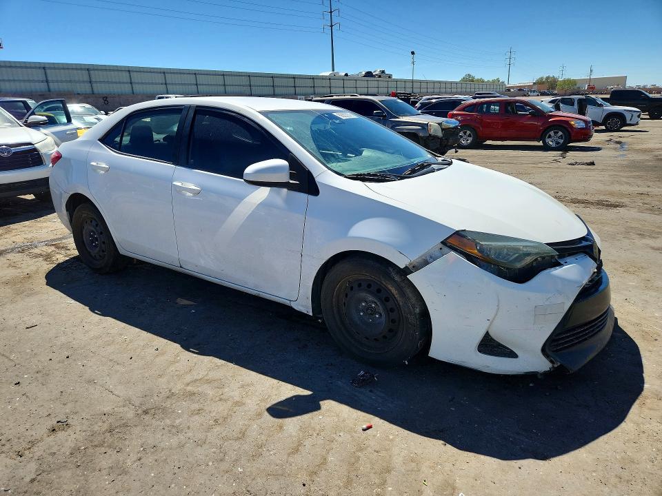 Photo 4 from auction – 2018 TOYOTA COROLLA with VIN 2T1BURHE7JC971036