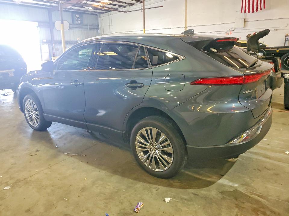 Photo 2 from auction – 2021 TOYOTA VENZA with VIN JTEAAAAH2MJ049580