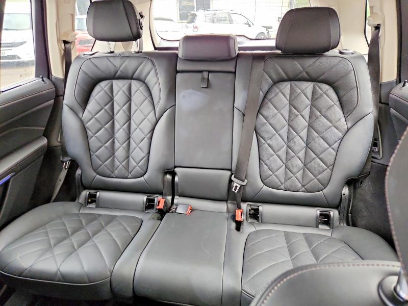 Photo 10 from auction – 2025 BMW X7 with VIN 5UX23EM08S9X26256
