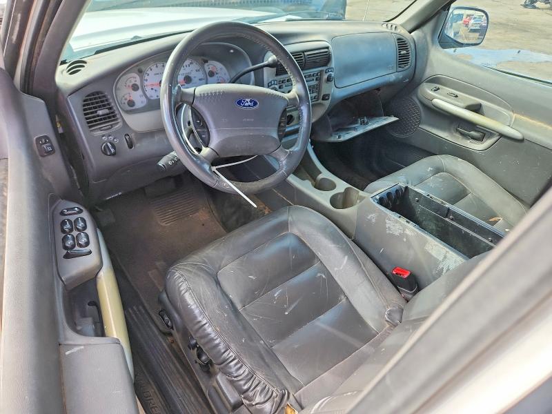 Photo 8 from auction – 2002 FORD EXPLORER SPORT TRAC with VIN 1FMZU77EX2UD26840