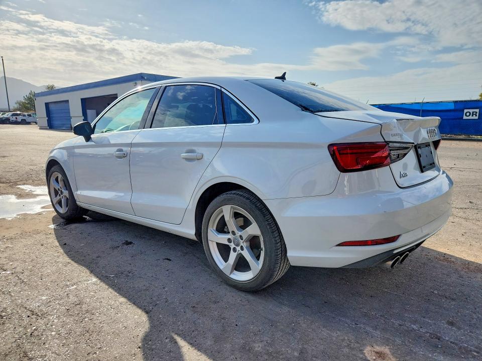 Photo 2 from auction – 2019 AUDI A3 with VIN WAUAUGFF2K1012304