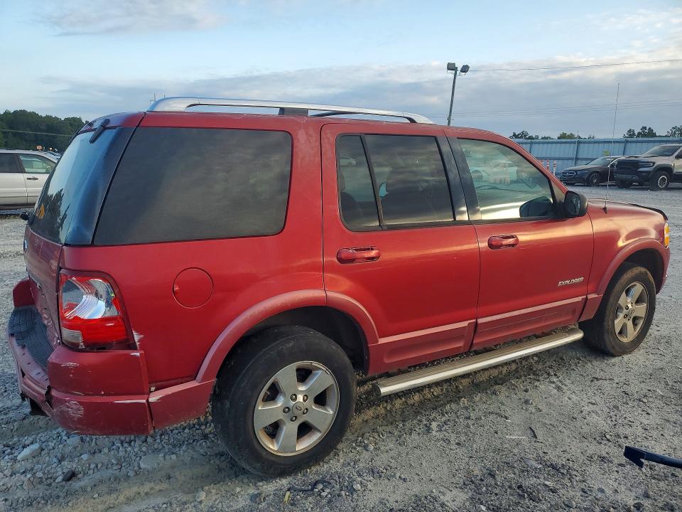 Photo 3 from auction – 2004 FORD EXPLORER with VIN 1FMDU85W74ZA61554