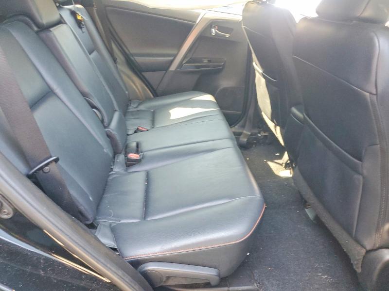 Photo 11 from auction – 2017 TOYOTA RAV4 with VIN 2T3NFREV4HW396809