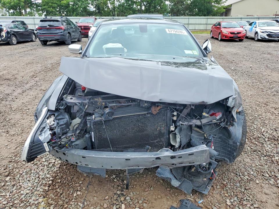 صورة رقم 5 من المزاد - 2018 CHRYSLER 300 مع VIN 2C3CCAKG8JH137788