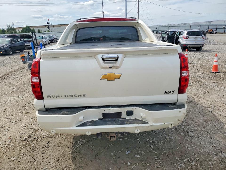 Фото 6 с аукциона – 2012 CHEVROLET AVALANCHE с VIN 3GNTKGE75CG211191