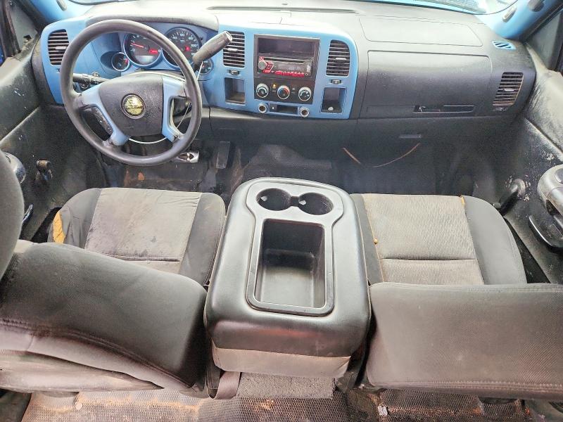 Снимка 8 от търг – 2008 GMC SIERRA с VIN 2GTEC13J781140036