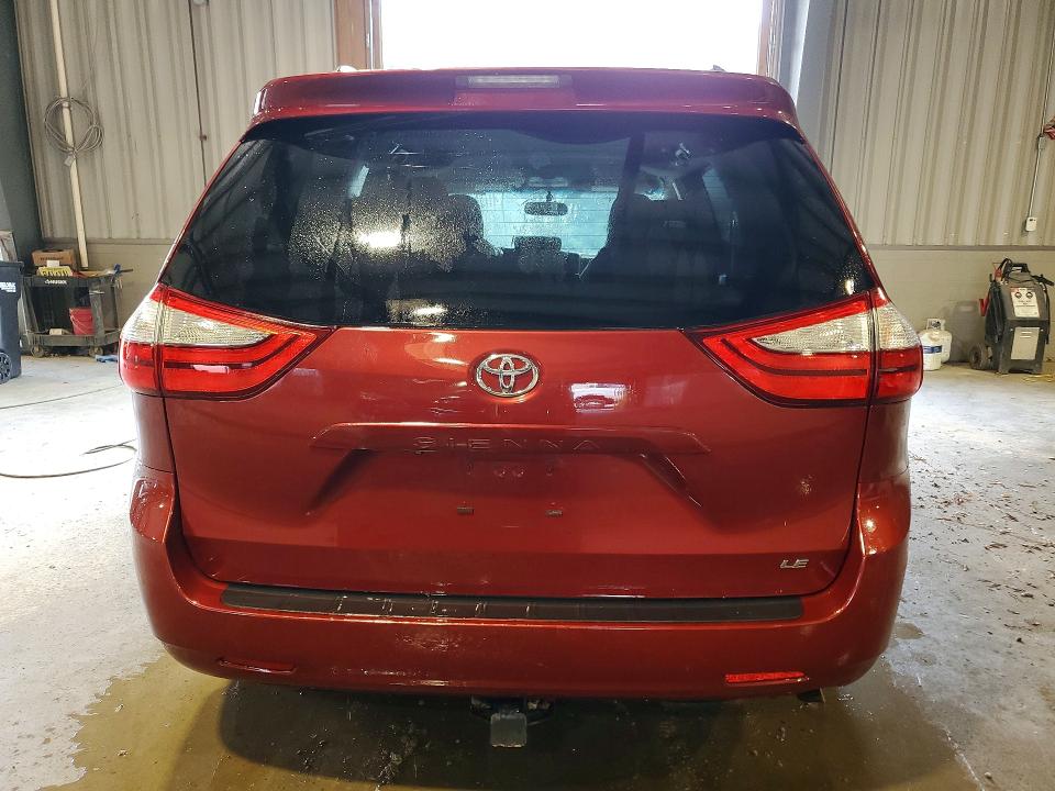 Photo 6 from auction – 2015 TOYOTA SIENNA with VIN 5TDKK3DCXFS560154