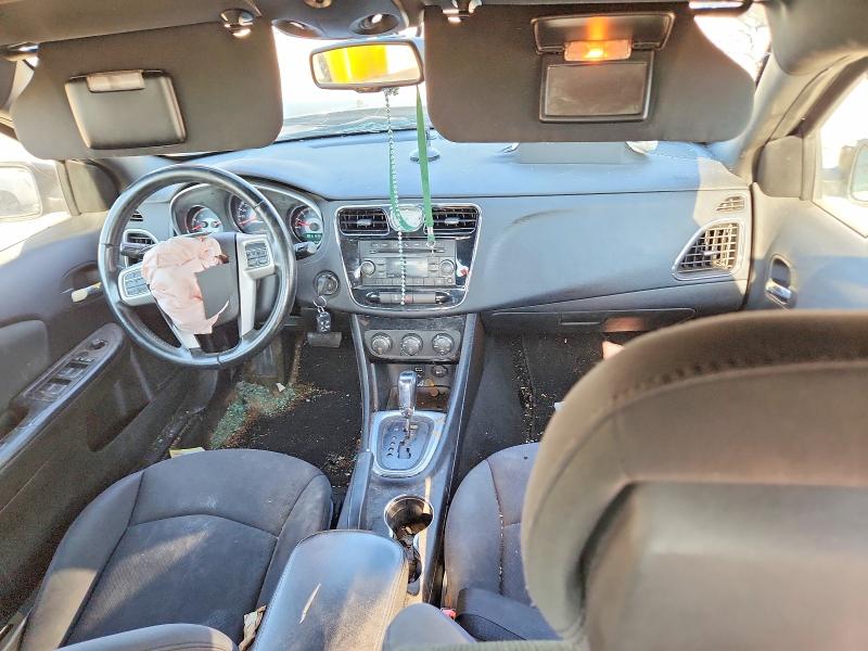 Zdjęcie 8 z aukcji – 2012 CHRYSLER 200 z VIN 1C3CCBBB5CN197905