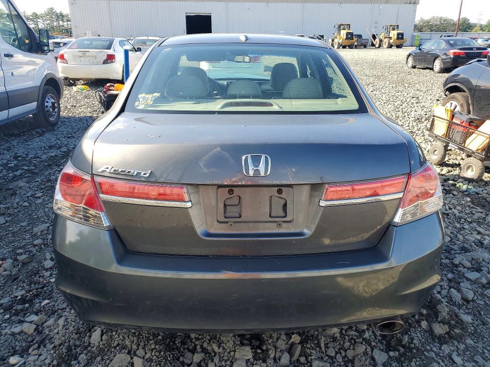 Photo 6 from auction – 2011 HONDA ACCORD with VIN 1HGCP2F88BA021873