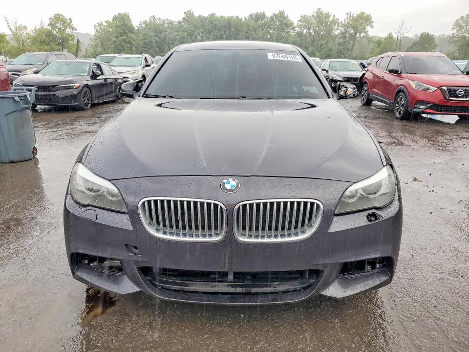 Photo 5 from auction – 2011 BMW 550 with VIN WBAFU9C54BC785857