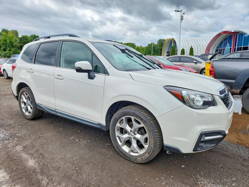 Photo 4 from auction – 2018 SUBARU FORESTER with VIN JF2SJAWCXJH539646