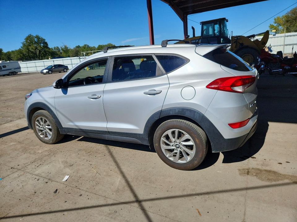 Photo 2 from auction – 2016 HYUNDAI TUCSON with VIN KM8J3CA41GU130883