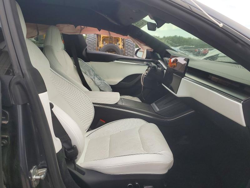 Foto 7 de la subasta – 2022 TESLA MODEL S con VIN 5YJSA1E69NF477365