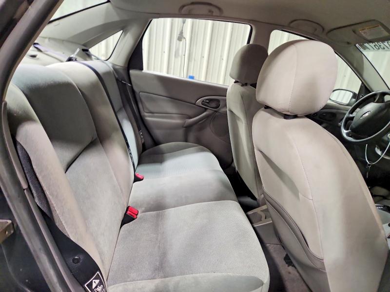 Foto 10 de la subasta – 2002 FORD FOCUS con VIN 1FAFP34P52W289350