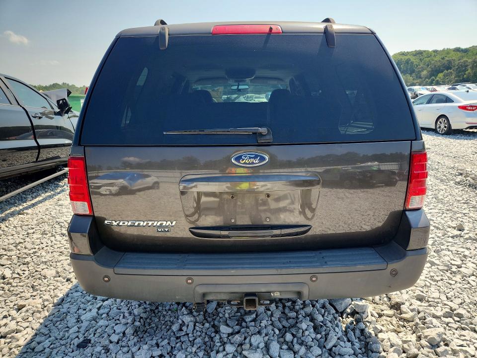 Foto 6 de la subasta – 2006 FORD EXPEDITION con VIN 1FMPU155X6LA41350