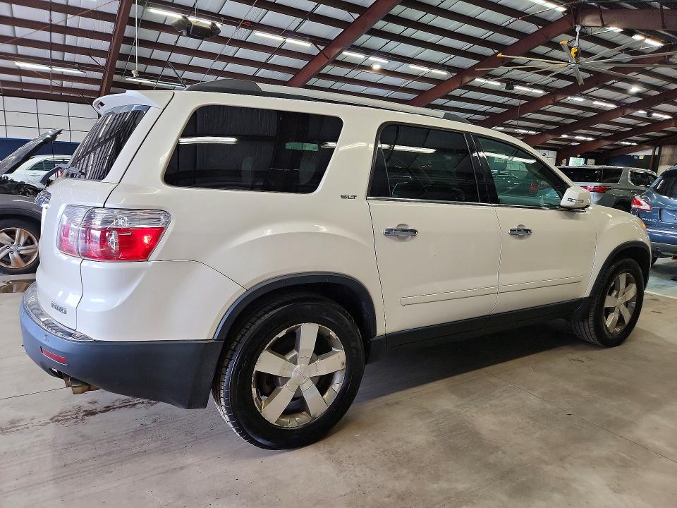 Foto 3 de la subasta – 2011 GMC ACADIA con VIN 1GKKVRED1BJ392790