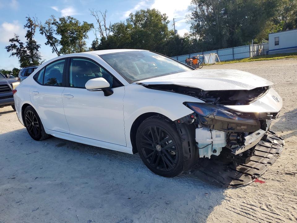 Photo 4 from auction – 2026 TOYOTA CAMRY with VIN 4T1DAACKXTU673582