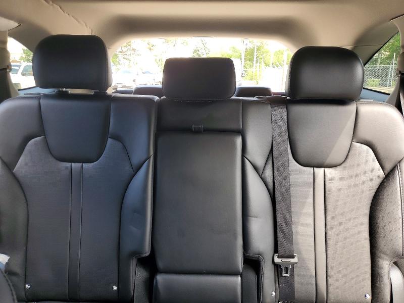 Снимка 10 от търг – 2025 KIA SORENTO с VIN 5XYRL4JC2SG366568