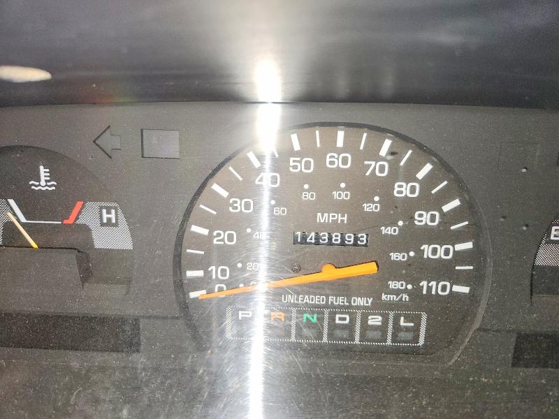 Photo 9 from auction – 1995 TOYOTA PICKUP with VIN JT4RN93PXS5116477