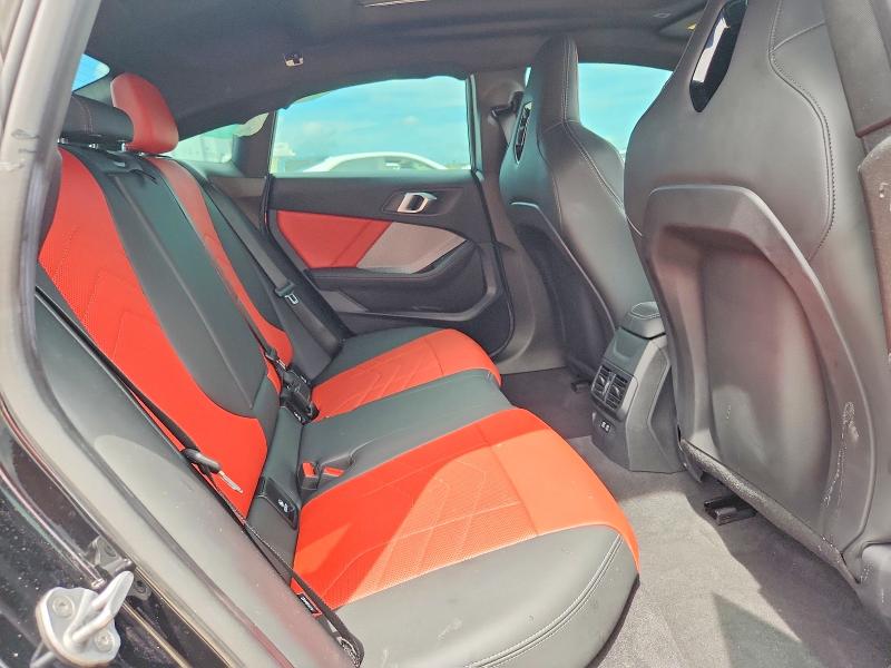 Снимка 10 от търг – 2025 BMW M235XI с VIN WBA33GG06S7S49459