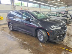 Foto 4 de la subasta – 2023 CHRYSLER PACIFICA con VIN 2C4RC1L78PR631334