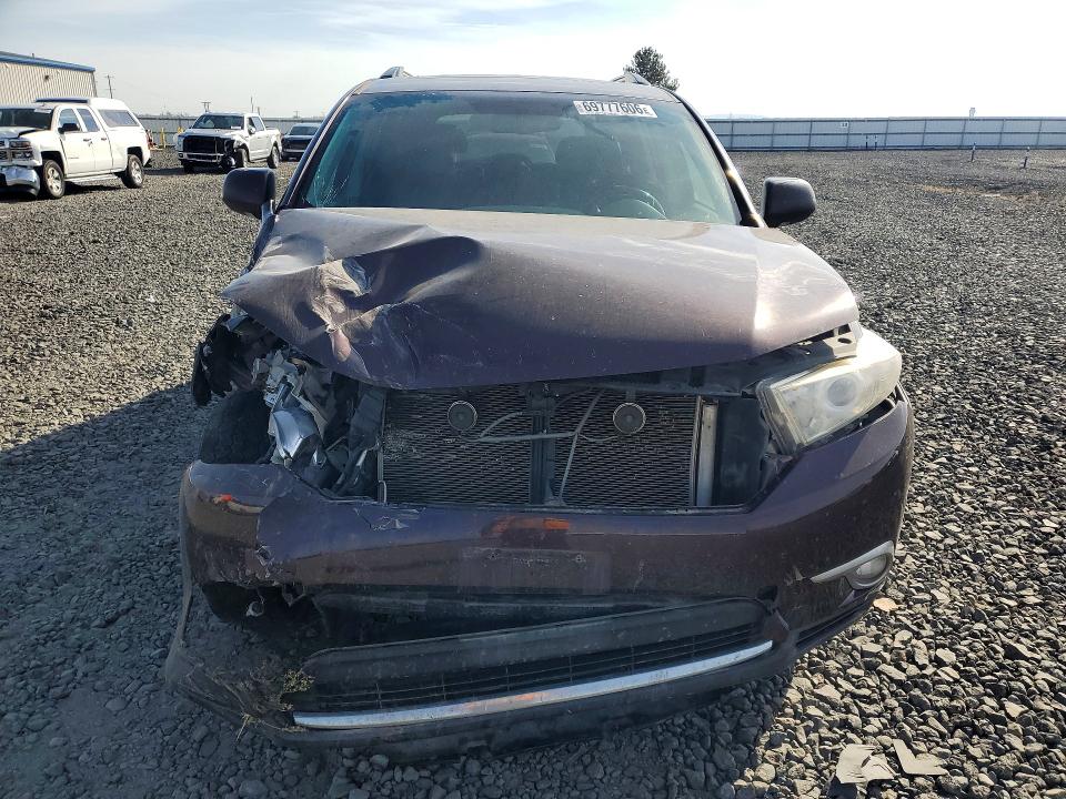 Снимка 5 от търг – 2013 TOYOTA HIGHLANDER с VIN 5TDDK3EH2DS269146