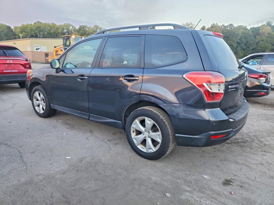 Photo 2 from auction – 2015 SUBARU FORESTER with VIN JF2SJADC4FH464789