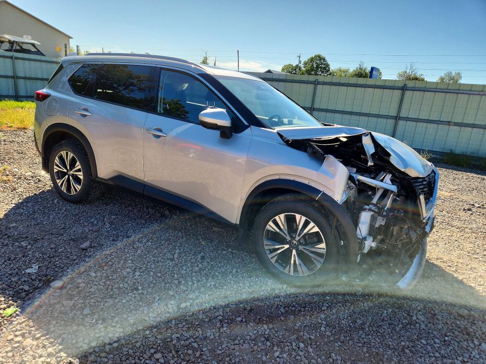 Photo 4 from auction – 2021 NISSAN ROGUE with VIN JN8AT3BB2MW220386