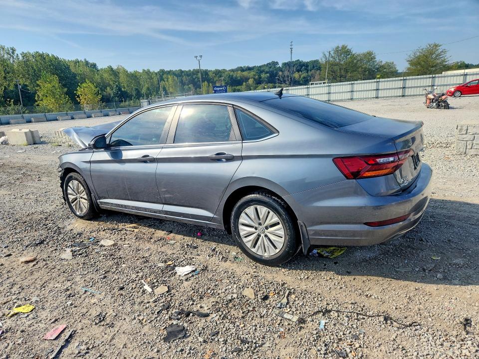 Photo 2 from auction – 2019 VOLKSWAGEN JETTA with VIN 3VWC57BU6KM158699