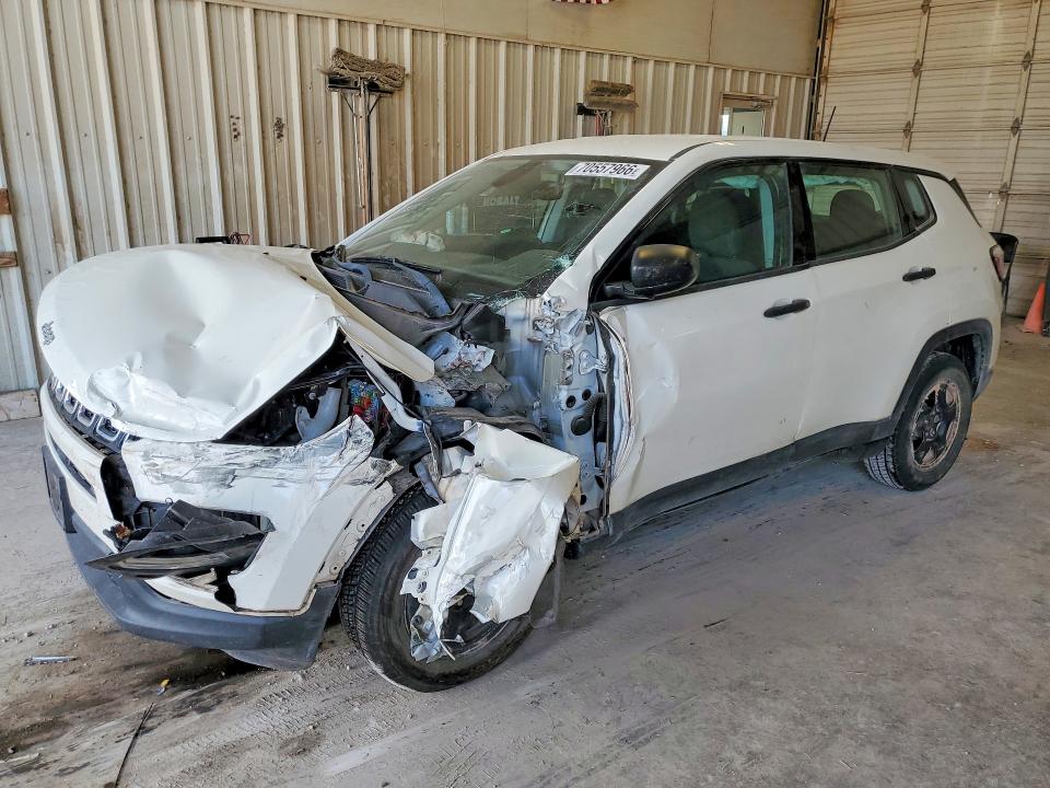 Zdjęcie 1 z aukcji – 2018 JEEP COMPASS z VIN 3C4NJCABXJT151856