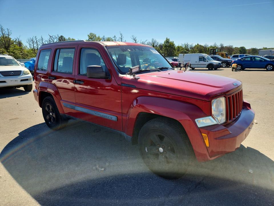 Photo 4 from auction – 2008 JEEP LIBERTY with VIN 1J8GN28K88W152403
