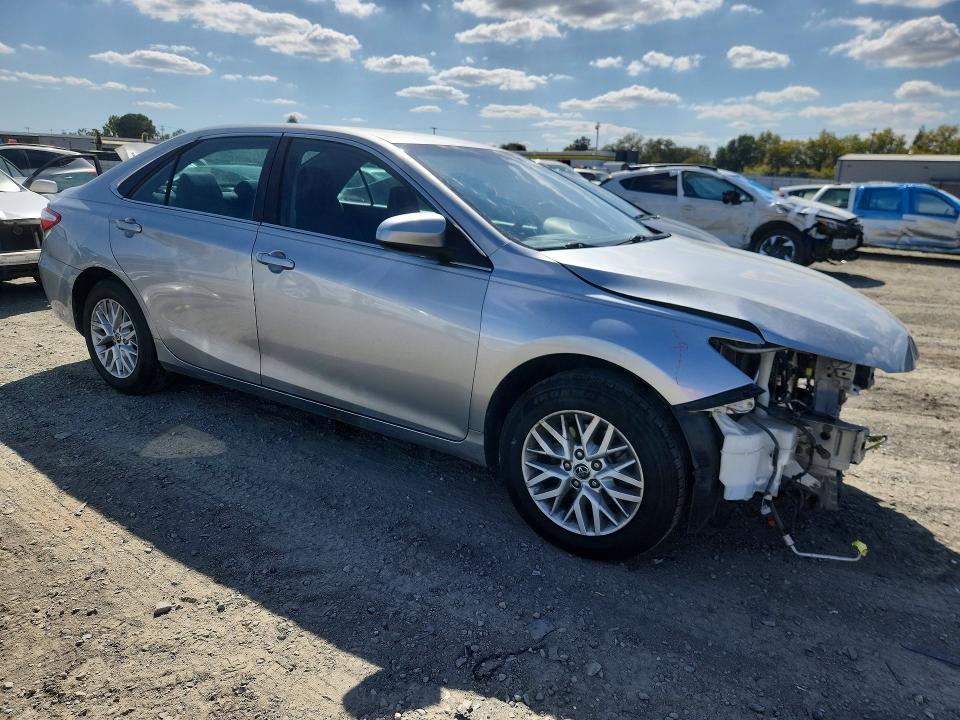 Photo 4 from auction – 2016 TOYOTA CAMRY with VIN 4T1BF1FK8GU126711
