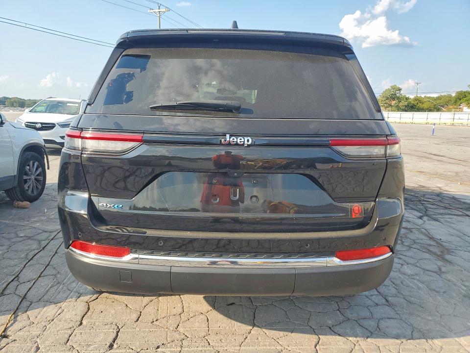Снимка 6 от търг – 2024 JEEP GRAND CHEROKEE с VIN 1C4RJYB6XRC710510