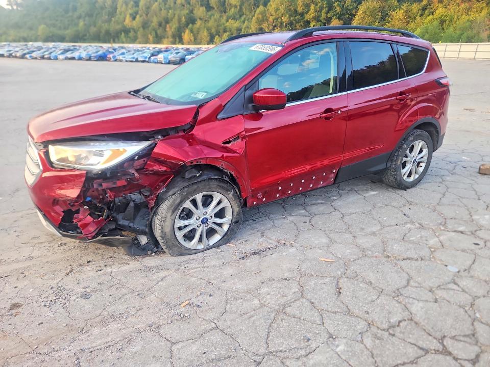 FORD ESCAPE 2018 z numerem VIN 1FMCU9GD0JUC01448 - Zdjęcie z aukcji