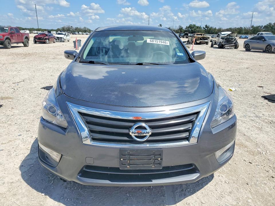 Photo 5 from auction – 2013 NISSAN ALTIMA with VIN 1N4AL3AP2DN531224