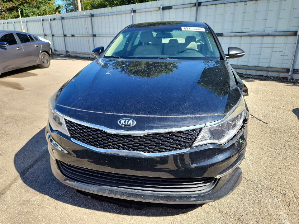 Photo 5 from auction – 2016 KIA OPTIMA with VIN 5XXGT4L31GG113760