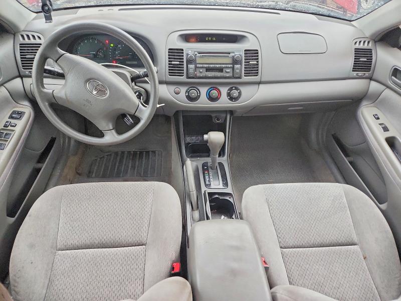 Снимка 8 от търг – 2003 TOYOTA CAMRY с VIN 4T1BE30K13U242964