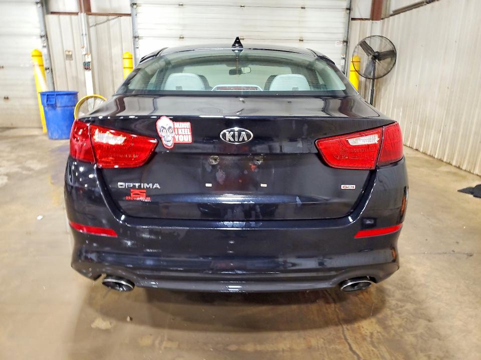 Photo 6 from auction – 2015 KIA OPTIMA with VIN 5XXGM4A73FG362465