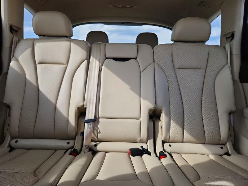 Photo 10 from auction – 2018 AUDI Q7 with VIN WA1VAAF76JD001820